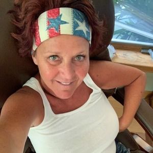 Meet your Posher, Stacey